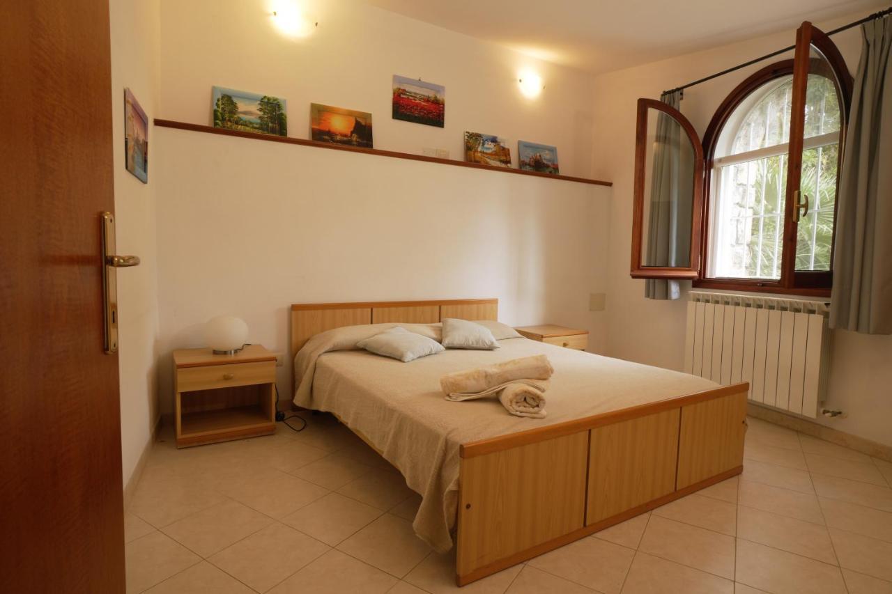 U Ciousu By Ligurian Life Appartamenti In Agriturismo Vallebona Bagian luar foto